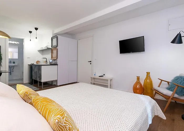 Stylish By Irundo Διαμέρισμα Ρόβινι